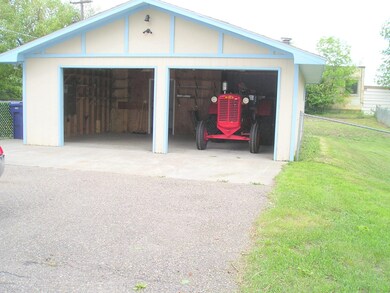 2 Car Garage