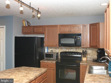 35515 Coyote Trail, Locust Grove, VA 22508 - photo 6