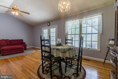 103 Mountain Ash Ct, Stephens City, VA 22655 - photo 7