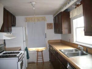 17405 I Ave Kitchen