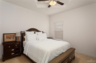 3705 Oriole Dr, Mission, TX 78572 - photo 7