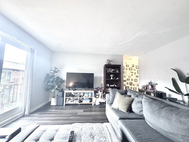 22 Westgate Rd unit 6, West Roxbury, MA 02132 - photo 5