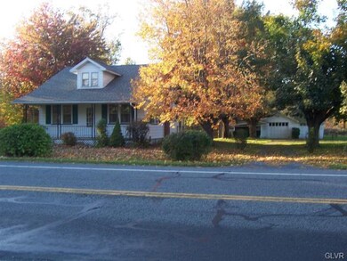 254 W Moorestown Rd, Wind Gap, PA 18091 - photo 2