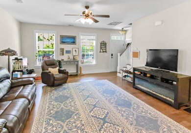 4 family room 1