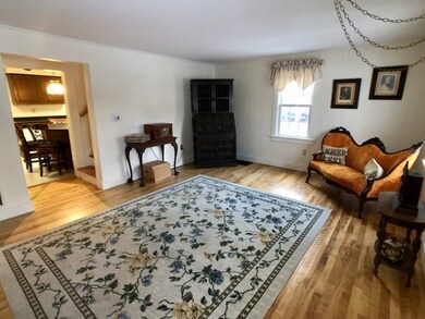 29 Lamoille St, Essex Junction, VT 05452 - photo 2