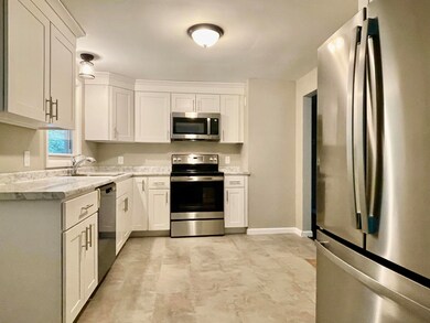 64 Nutt Rd, Auburn, NH 03032 - photo 2