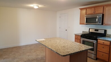246 High St Extension unit 10, Lancaster, MA 01523 - photo 5