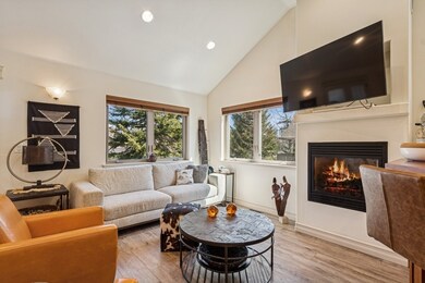 1038 Mountain Park Dr unit B, Whitefish, MT 59937 - photo 6