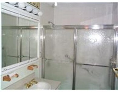 29 Bullocks Point Ave unit 7A, Riverside, RI 02915 - photo 3