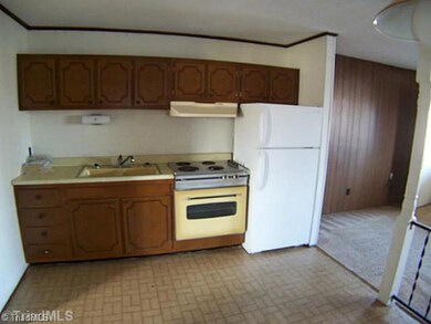 120 Lynn Dr, Archdale, NC 27263 - photo 3