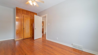 718 Cherry St, Hammond, IN 46324 - photo 5