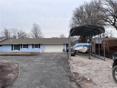 3209 Mosher Rd, Parsons, KS 67357 - photo 2
