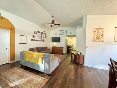 112 Saint Kitts Cir, Winter Haven, FL 33884 - photo 3