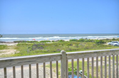 The Lucky Parrot 5504 E Beach-large-007-