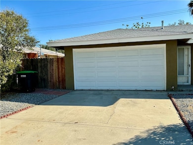 527 Fern Place, Hemet, CA 92543 - photo 3