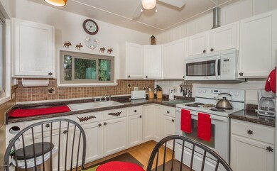 Light & Bright Kitchen