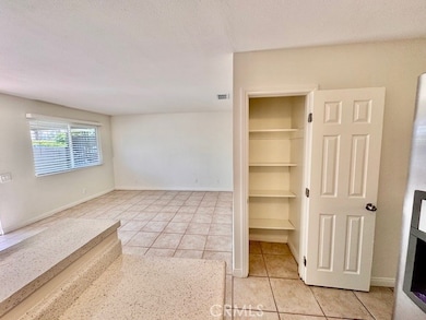 74402 Abronia Trail unit 7, Palm Desert, CA 92260 - photo 6