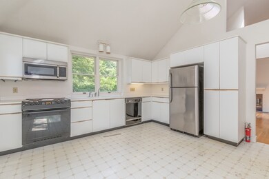 24 Green Heron Ln unit U26, Nashua, NH 03062 - photo 5