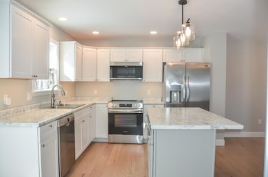 18 Violet Dr unit 18, Farmingdale, ME 04344 - photo 4