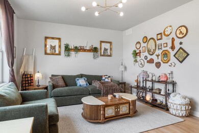 2519 Stonebrook Dr, Sheboygan, WI 53081 - photo 7