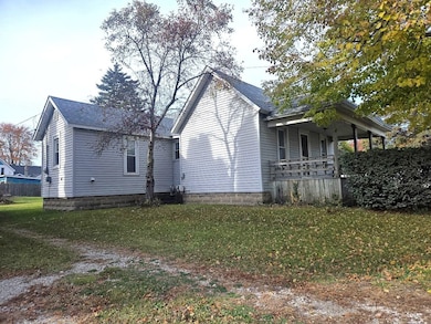 322 S Hemlock Rd, Hemlock, MI 48626 - photo 3