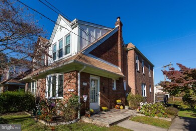 2427 Wynnefield Dr, Havertown, PA 19083 - photo 3