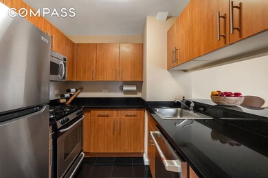 The Downtown Club unit 36E, New York, NY 10004 - photo 7