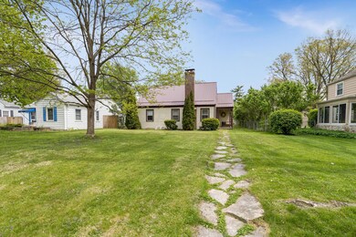 910 Francis Ave, Columbus, OH 43209 - photo 2