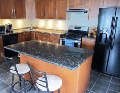 104 Johnson Rd unit 1107, Chicopee, MA 01022 - photo 2