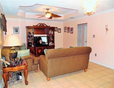 4056 Regina Coeli Ct, Marrero, LA 70072 - photo 4