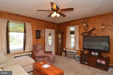 1712 S Main St, Bechtelsville, PA 19505 - photo 4