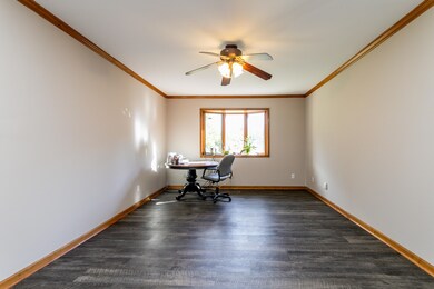 Dining/Office