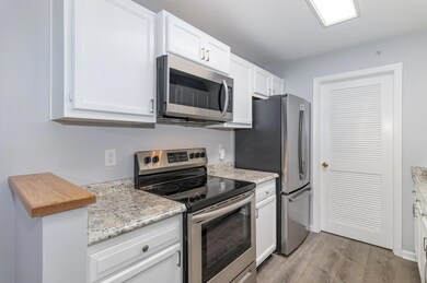 561 Napa Valley Ln unit 4, Crestview Hills, KY 41017 - photo 6