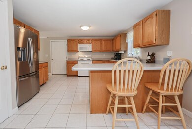504 E Dunbarton Rd, Goffstown, NH 03045 - photo 5