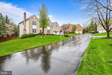 12712 Autumn Crest Dr, Herndon, VA 20171 - photo 3