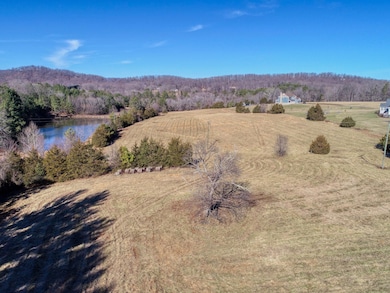 C6 Dick Woods Rd, University, VA 22903 - photo 3