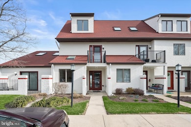 11 B Queen Elizabeth Ct, Chester, MD 21619 - photo 3