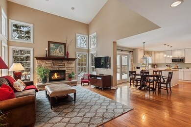 2124 Harrison St, Glenview, IL 60025 - photo 2