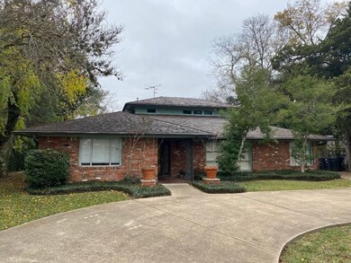 3114 S Macgregor Way, Houston, TX 77021 - photo 2