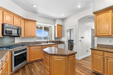 8175 W Craig Rd, Las Vegas, NV 89129 - photo 6