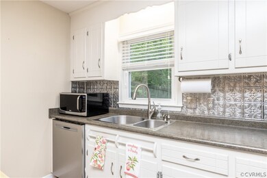 New dishwasher, Tin backsplash