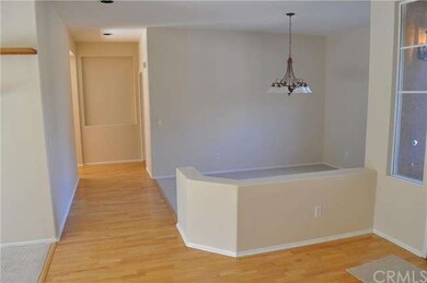 35948 Avignon Ct, Winchester, CA 92596 - photo 3