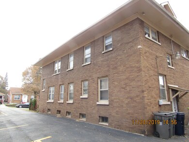 unlisted-address, Elgin, IL 60120 - photo 2