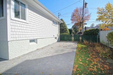31 Cheshire Place, Staten Island, NY 10301 - photo 4