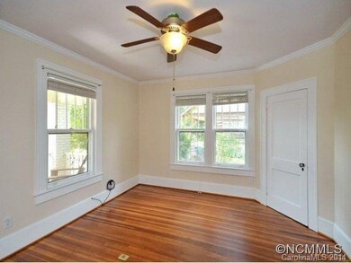 Main floor den or 4th bedroom