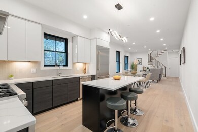 14 Shailer St unit 1, Brookline, MA 02446 - photo 5