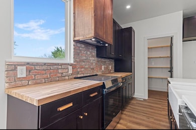 338 South Ave, Sparta, MO 65753 - photo 3