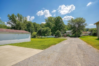 424 N Walnut St (31)