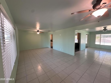 3818 E Yale Pic 34
