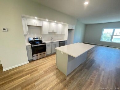 69 Belvedere Dr unit 69, Tolland, CT 06084 - photo 6